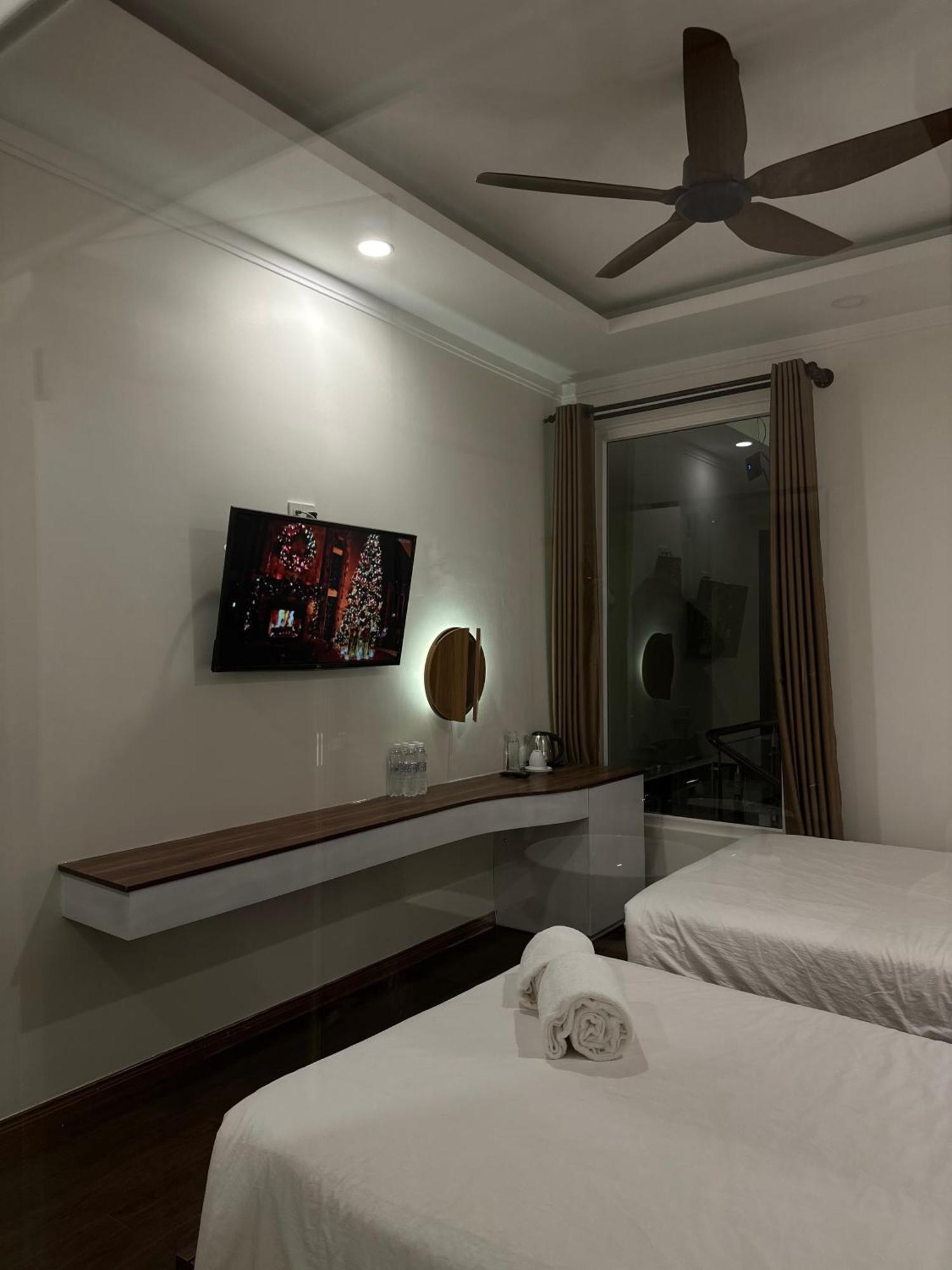 Hong Nhan Hotel Далат Экстерьер фото