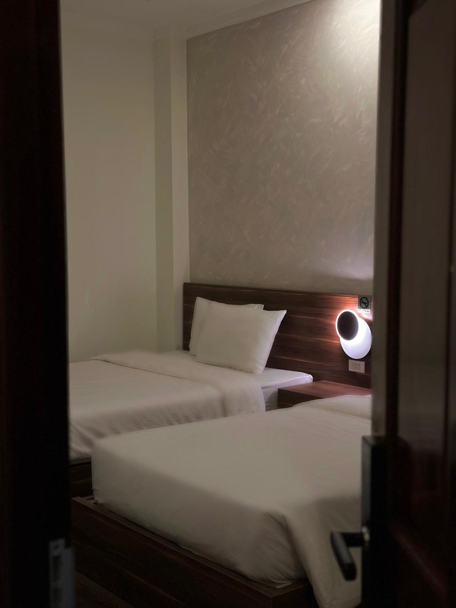 Hong Nhan Hotel Далат Экстерьер фото