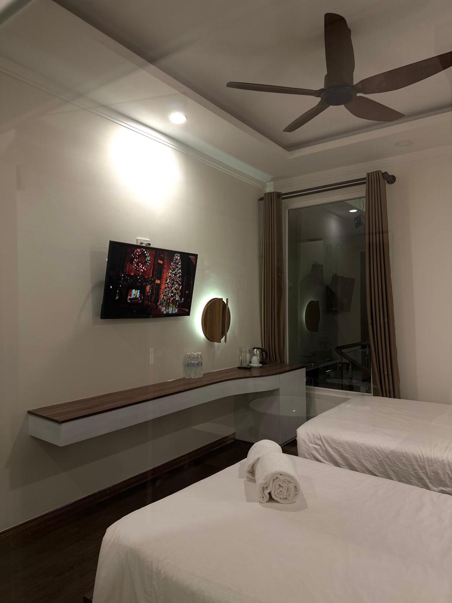 Hong Nhan Hotel Далат Экстерьер фото